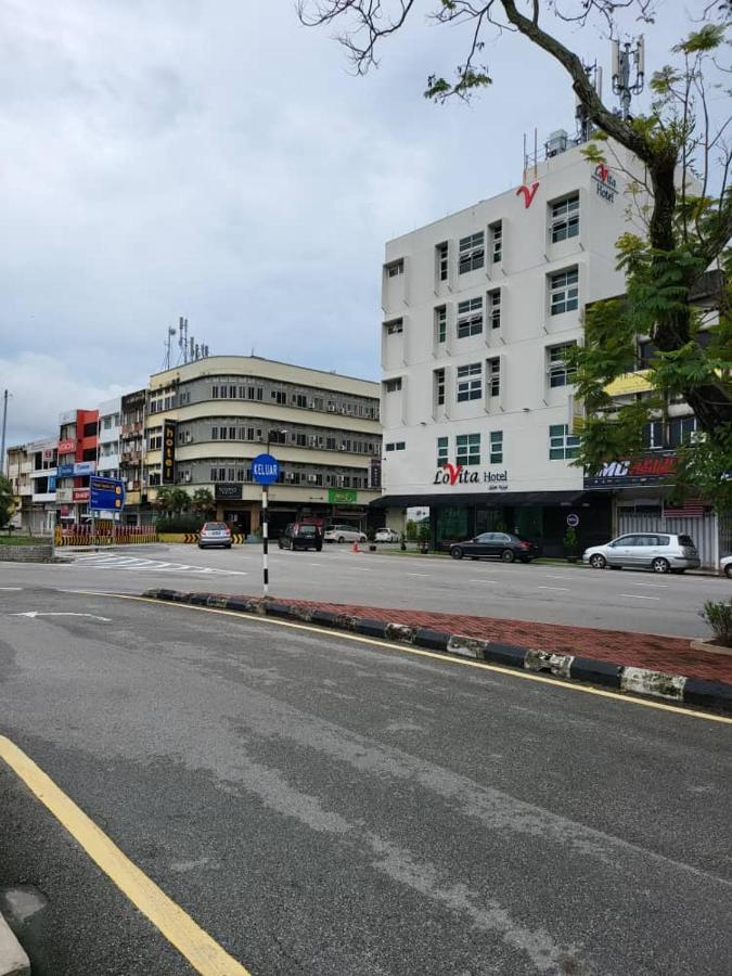 Lovita Hotel Kuantan Exterior photo