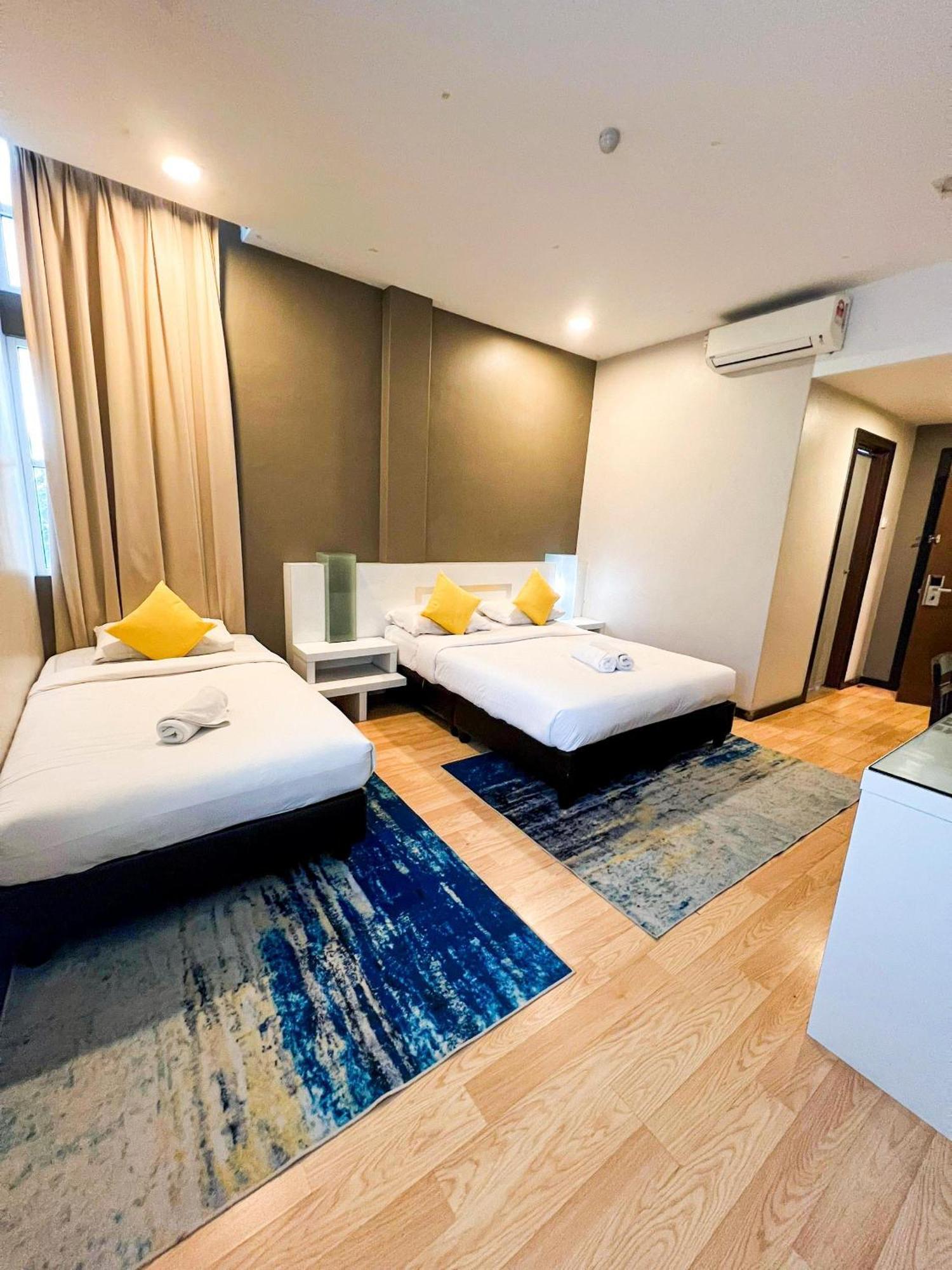 Lovita Hotel Kuantan Exterior photo